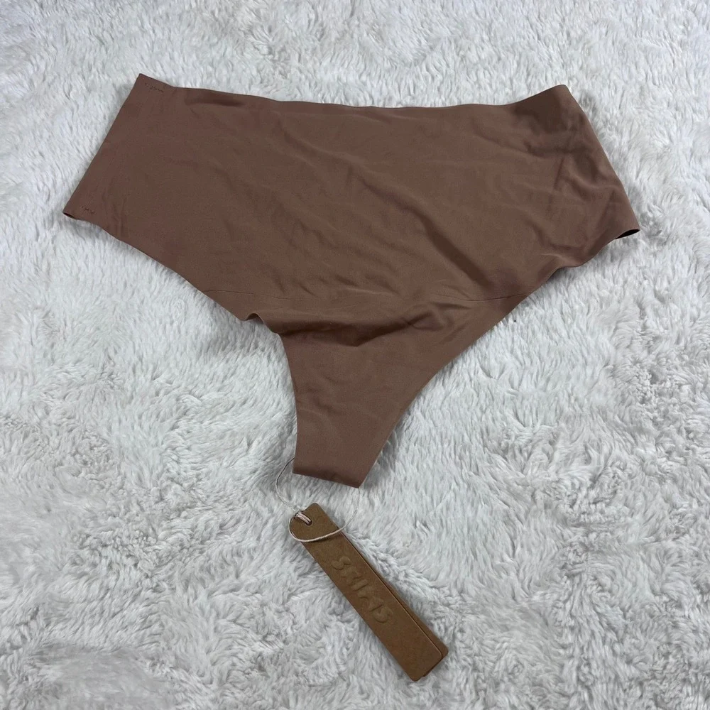 SKIMS Smoothing Intimates High Waisted Thong Sienna Small PN-THG-9356 NEW - Picture 3 of 12